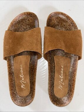 NWOB Matisse Paradise Tobacco Suede Slide Sandals